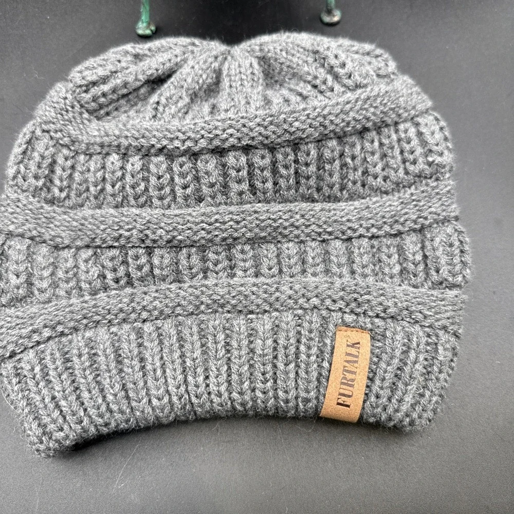 Furtalk Gray Stocking Hat Warm Cozy Winter NWOT Boho Light Academia Classicore